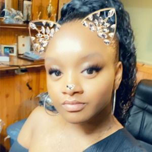 Meet your Posher, Jasmine